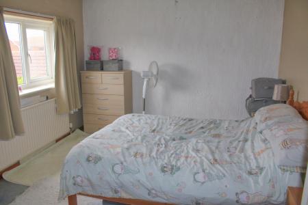 3 bedroom Semi-detached house for sale in South View Avenue, Brigg, DN20