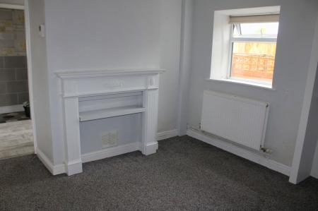 2 bedroom Semi-detached house for sale in Station Road, Sturton, DN20