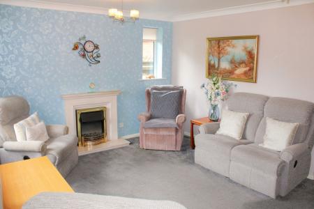 1 bedroom Property for sale in Waters Edge, Scawby Brook, DN20