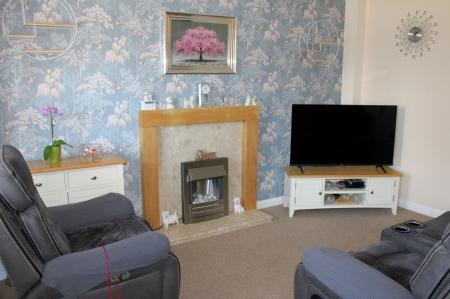 2 bedroom Terraced House for sale in Waters Edge, Scawby Brook, DN20