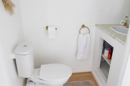 3 bedroom Semi-detached house for sale in Chapel Road, Broughton, DN20