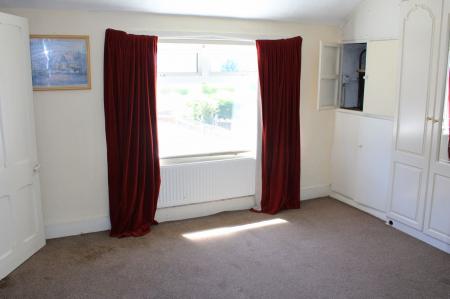 3 bedroom Semi-detached house for sale in Low Road, Worlaby, DN20