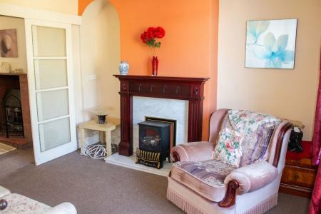 3 bedroom Semi-detached house for sale in Low Road, Worlaby, DN20