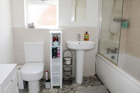 3 bedroom End of terrace house for sale in Grammar School Road, Brigg, DN20