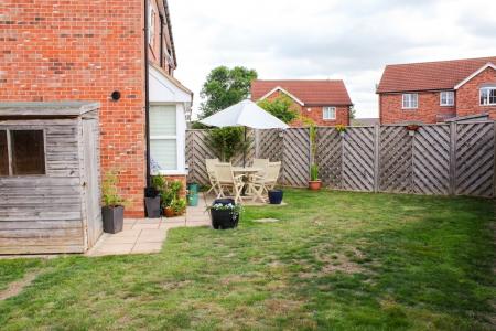 3 bedroom End of terrace house for sale in Grammar School Road, Brigg, DN20