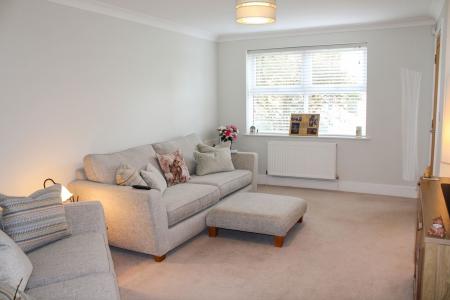 3 bedroom End of terrace house for sale in Grammar School Road, Brigg, DN20