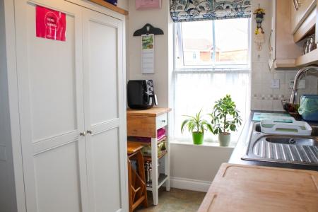 3 bedroom End of terrace house for sale in Swift Drive, Scawby Brook, DN20