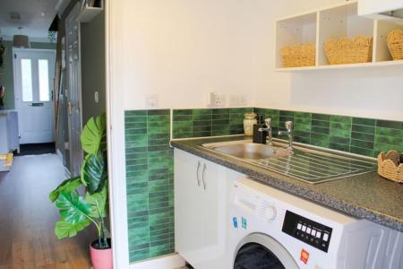 3 bedroom End of terrace house for sale in Swift Drive, Scawby Brook, DN20