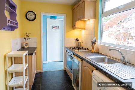 2 bedroom Terraced House for sale in Albert Street, Brigg, DN20
