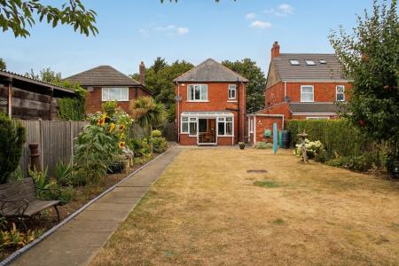 3 bedroom Detached house for sale in Scawby Road, Scawby Brook, DN20