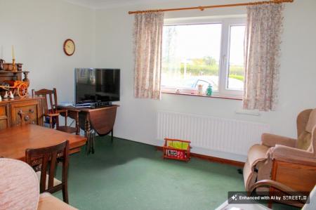 2 bedroom Detached bungalow for sale in Gainsborough Road, Kirton Lindsey, DN21