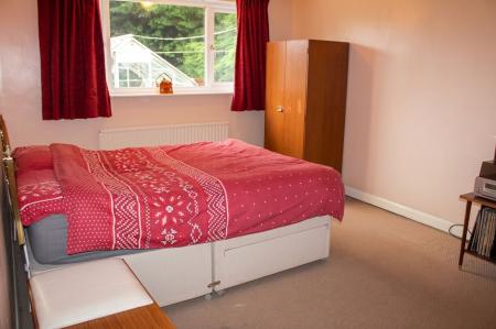 2 bedroom Detached bungalow for sale in Chichester Drive, Caistor, LN7
