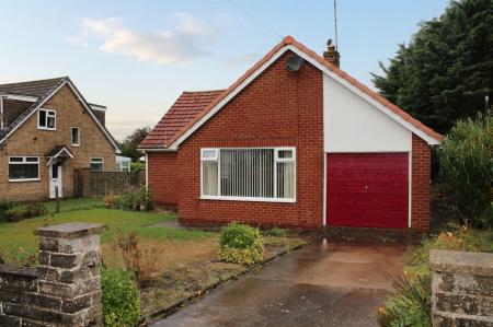 2 bedroom Detached bungalow for sale in Chichester Drive, Caistor, LN7