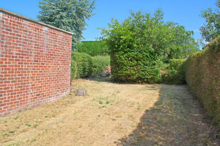 3 bedroom Semi-detached house for sale in Bigby High Road, Brigg, DN20
