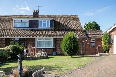 3 bedroom Semi-detached house for sale in Cherry Holt, Caistor, LN7