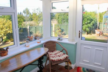 3 bedroom Semi-detached house for sale in Cherry Holt, Caistor, LN7