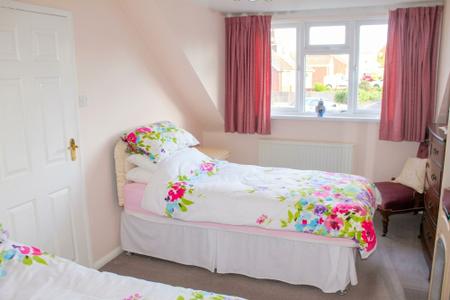 3 bedroom Semi-detached house for sale in Cherry Holt, Caistor, LN7