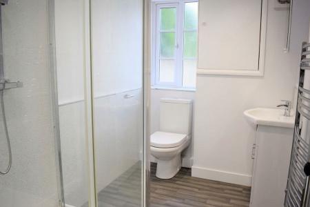 3 bedroom Semi-detached house to let in School Lane, Appleby, DN15