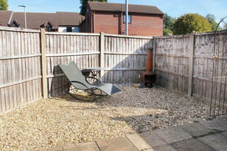 2 bedroom End of terrace house for sale in Elwes Street, Brigg, DN20