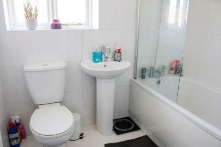 2 bedroom End of terrace house for sale in Elwes Street, Brigg, DN20