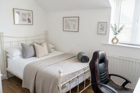 2 bedroom End of terrace house for sale in Elwes Street, Brigg, DN20