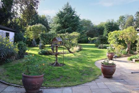 3 bedroom Detached bungalow for sale in Ermine Street, Scawby, DN20