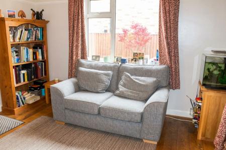 2 bedroom Detached bungalow for sale in Kings Avenue, Brigg, DN20