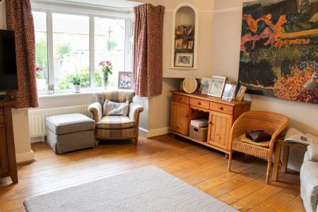 2 bedroom Detached bungalow for sale in Kings Avenue, Brigg, DN20