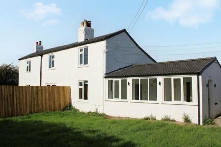 5 bedroom Semi-detached house for sale in Grange Cottages, Croxton, Ulceby, DN396YD