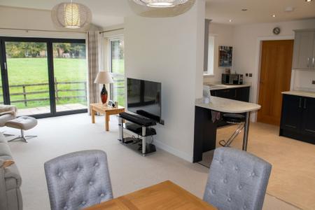 3 bedroom Semi-detached bungalow for sale in Francis Gardens, Scawby, DN20