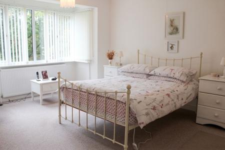 4 bedroom House for sale in Kirton Road, Greetwell, DN20