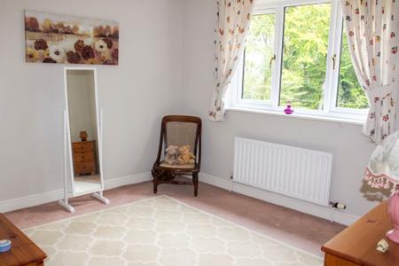 4 bedroom House for sale in Kirton Road, Greetwell, DN20