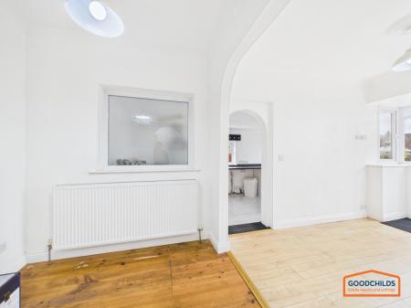 2 bedroom Semi-detached bungalow for sale in Coppice Crescent, Brownhills, WS8