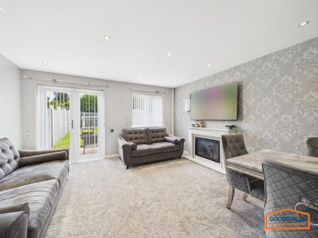 3 bedroom Semi-detached house for sale in Hay Grove, Brownhills, WS8