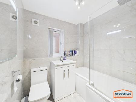 3 bedroom Semi-detached house for sale in Hay Grove, Brownhills, WS8