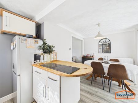 3 bedroom Semi-detached house for sale in Knaves Castle Avenue, Brownhills, WS8