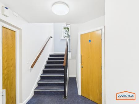 2 bedroom Apartment for sale in Lapwing Close, Brownhills, WS8