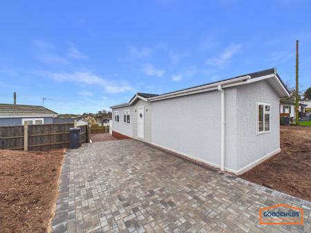 1 bedroom Park home for sale in Lichfield Road, Brownhills, WS8