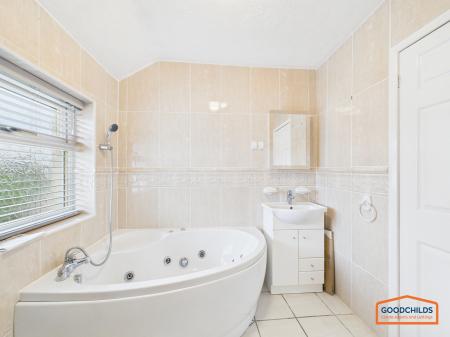 3 bedroom Semi-detached house for sale in Second Avenue, Brownhills, WS8