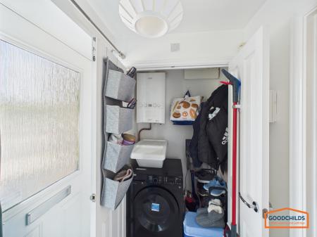 2 bedroom Terraced House for sale in Silver Street, Brownhills, WS8