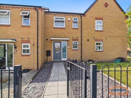 2 bedroom Terraced House for sale in Silver Street, Brownhills, WS8