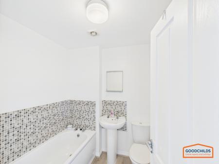 2 bedroom Terraced House for sale in Silver Street, Brownhills, WS8