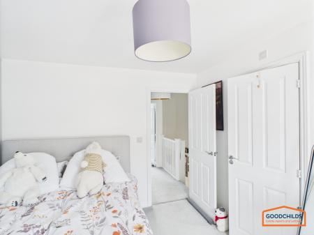 2 bedroom Terraced House for sale in Silver Street, Brownhills, WS8