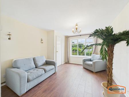 3 bedroom Semi-detached house to let in Cherwell Drive, Brownhills, WS8