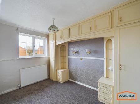 3 bedroom Semi-detached house to let in Cherwell Drive, Brownhills, WS8