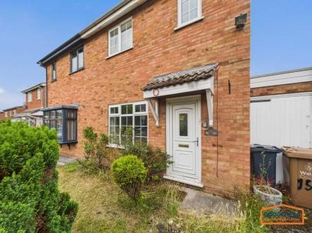 3 bedroom Semi-detached house to let in Cherwell Drive, Brownhills, WS8