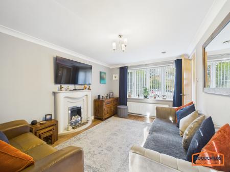 3 bedroom Semi-detached house for sale in Rischale Way, Rushall, WS4