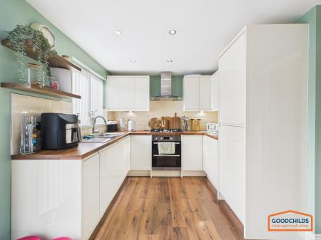 3 bedroom Semi-detached house for sale in Rischale Way, Rushall, WS4