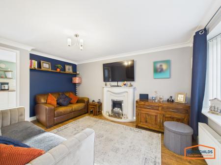 3 bedroom Semi-detached house for sale in Rischale Way, Rushall, WS4