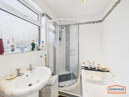 3 bedroom End of terrace house for sale in Cherwell Drive, Brownhills, WS8